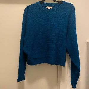 H&M Cropped Sweater - Small